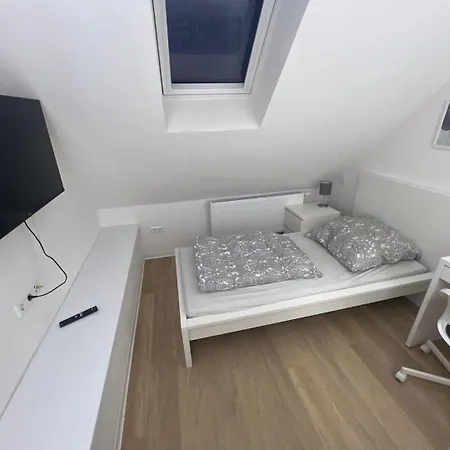 L8 Street Monteurwohnung - Monsheim (Enz)